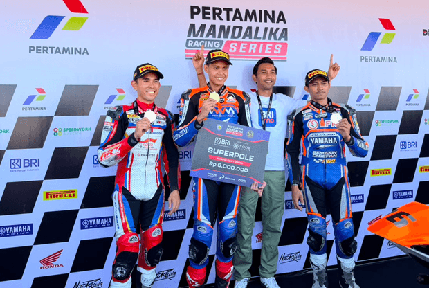 Astra Motor Racing Team Lanjutkan Tradisi Juara, Kumpulkan 7 Podium di Mandalika Racing Series Putaran ke 3